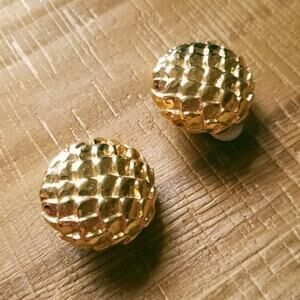 Vintage 80s Givenchy Signed Gold Dome Button Leaf Scale Clip Mob Wife French